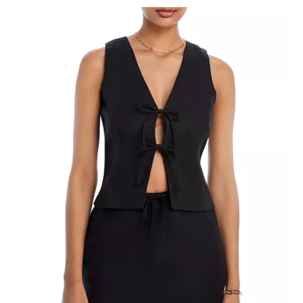 FAITHFULL THE BRAND Elfie tie-front linen top